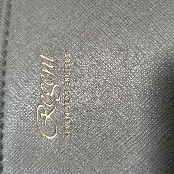 Regent Seven Seas Cruises Faux Leather Gray Tablet Case - Picture 3 of 7